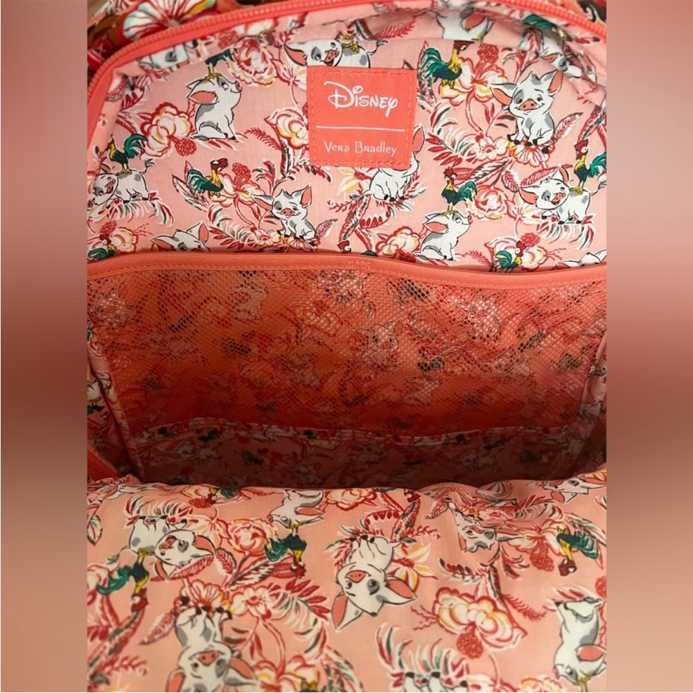 New Vera Bradley x Disney Campus Backpack Moana Adventure NWT in Cotton - Picture 10 of 15